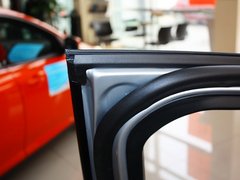 2012款 两厢 1.6L 自动 舒适型