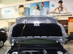 2012款 两厢 1.6L 自动 舒适型