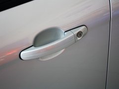 2012款 两厢 1.6L 自动 舒适型
