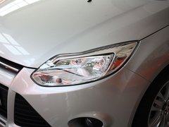 2012款 两厢 1.6L 自动 舒适型