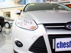 2012款 两厢 1.6L 自动 舒适型