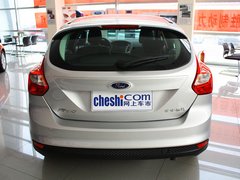 2012款 两厢 1.6L 自动 舒适型