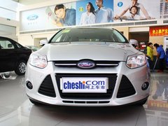 2012款 两厢 1.6L 自动 舒适型