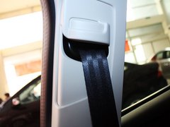 2012款 两厢 1.6L 自动 舒适型