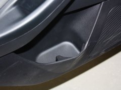 2012款 两厢 1.6L 自动 舒适型