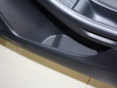 2012款 两厢 1.6L 自动 舒适型