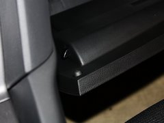2012款 两厢 1.6L 自动 舒适型