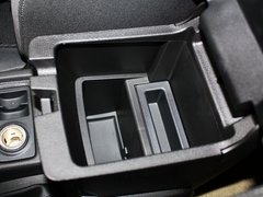 2012款 两厢 1.6L 自动 舒适型