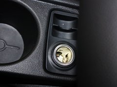 2012款 两厢 1.6L 自动 舒适型
