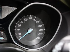 2012款 两厢 1.6L 自动 舒适型