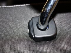2012款 两厢 1.6L 自动 舒适型