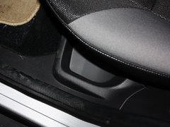 2012款 两厢 1.6L 自动 舒适型