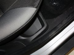 2012款 两厢 1.6L 自动 舒适型