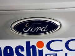2012款 两厢 1.6L 自动 舒适型