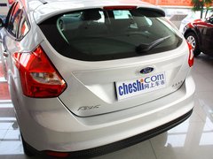 2012款 两厢 1.6L 自动 舒适型