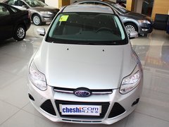 2012款 两厢 1.6L 自动 舒适型