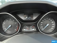 2012款 两厢 1.6L 自动 舒适型
