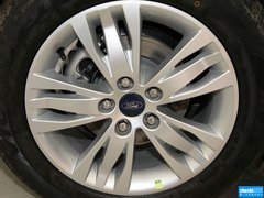 2012款 两厢 1.6L 自动 舒适型