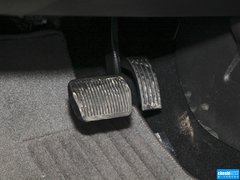 2012款 两厢 1.6L 自动 舒适型
