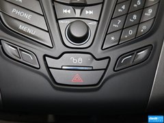 2012款 两厢 1.6L 自动 舒适型