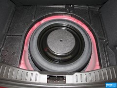 2012款 两厢 1.6L 自动 舒适型