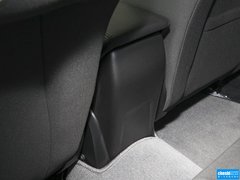 2012款 两厢 1.6L 自动 舒适型