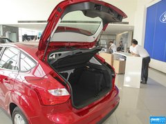 2012款 两厢 1.6L 自动 舒适型