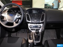 2012款 两厢 1.6L 手动 风尚型