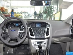2012款 两厢 1.6L 手动 风尚型