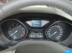2012款 两厢 1.6L 手动 风尚型