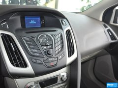 2012款 两厢 1.6L 手动 风尚型