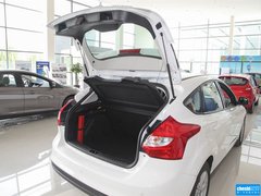 2012款 两厢 1.6L 手动 风尚型