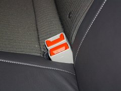 2012款 两厢 1.6L DCT 风尚型