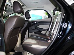 2012款 两厢 1.6L DCT 风尚型