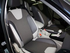 2012款 两厢 1.6L DCT 风尚型