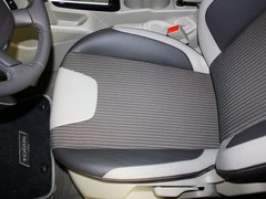 2012款 两厢 1.6L DCT 风尚型