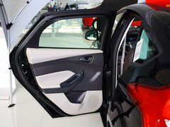 2012款 两厢 1.6L DCT 风尚型