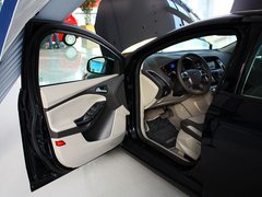 2012款 两厢 1.6L DCT 风尚型