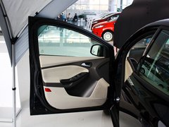 2012款 两厢 1.6L DCT 风尚型