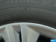 2012款 两厢 1.6L DCT 风尚型