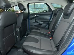 2012款 两厢 1.6L DCT 风尚型