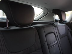 2012款 两厢 2.0L 手动 豪华运动型