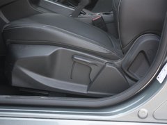 2012款 两厢 2.0L 手动 豪华运动型