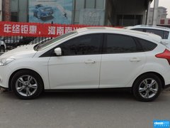 2012款 两厢 2.0L 手动 豪华运动型