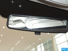 2012款 两厢 2.0L 手动 豪华运动型
