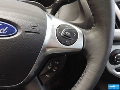 2012款 两厢 2.0L 手动 豪华运动型
