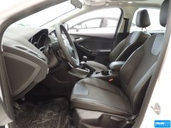 2012款 两厢 2.0L 手动 豪华运动型