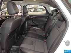 2012款 两厢 2.0L 手动 豪华运动型