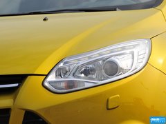 2012款 两厢 2.0L 手动 豪华运动型