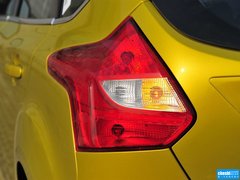 2012款 两厢 2.0L 手动 豪华运动型